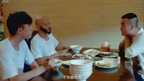 大狙蹭大雷:传闻两人私下关系密切,疑似合作新项目引发粉丝热议! 大狙蹭大雷:传闻两人私下关系密切,疑似合作新项目引发粉丝热议!