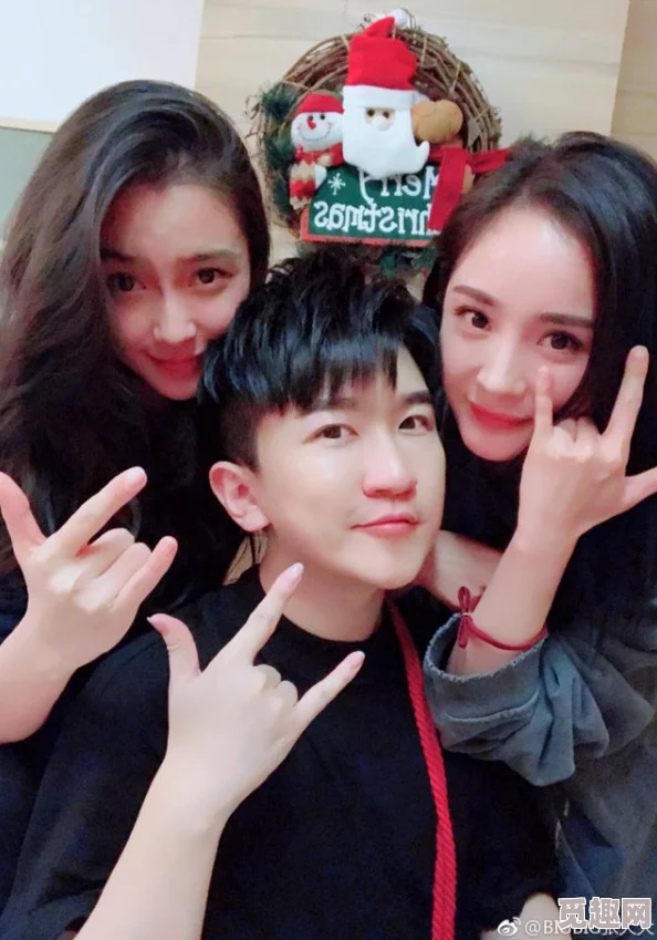 大狙蹭大雷:传闻两人私下关系密切,疑似合作新项目引发粉丝热议! 大狙蹭大雷:传闻两人私下关系密切,疑似合作新项目引发粉丝热议!