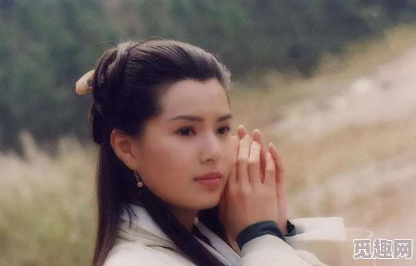 小龙女下面好爽好紧，近日引发热议，网友们纷纷讨论其背后的故事与影响，话题持续升温